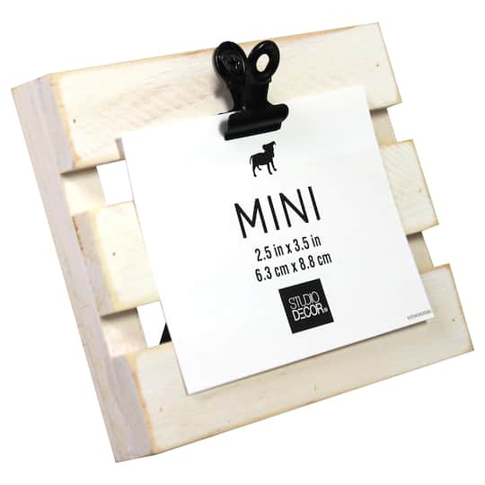 24 Pack Natural Slatted 2 5 X 3 5 Mini Clip Frame By Studio Decor Michaels 24 Pack Natural Slatted 2 5 X 3 5 Mini Clip Frame By Studio Decor Michaels
